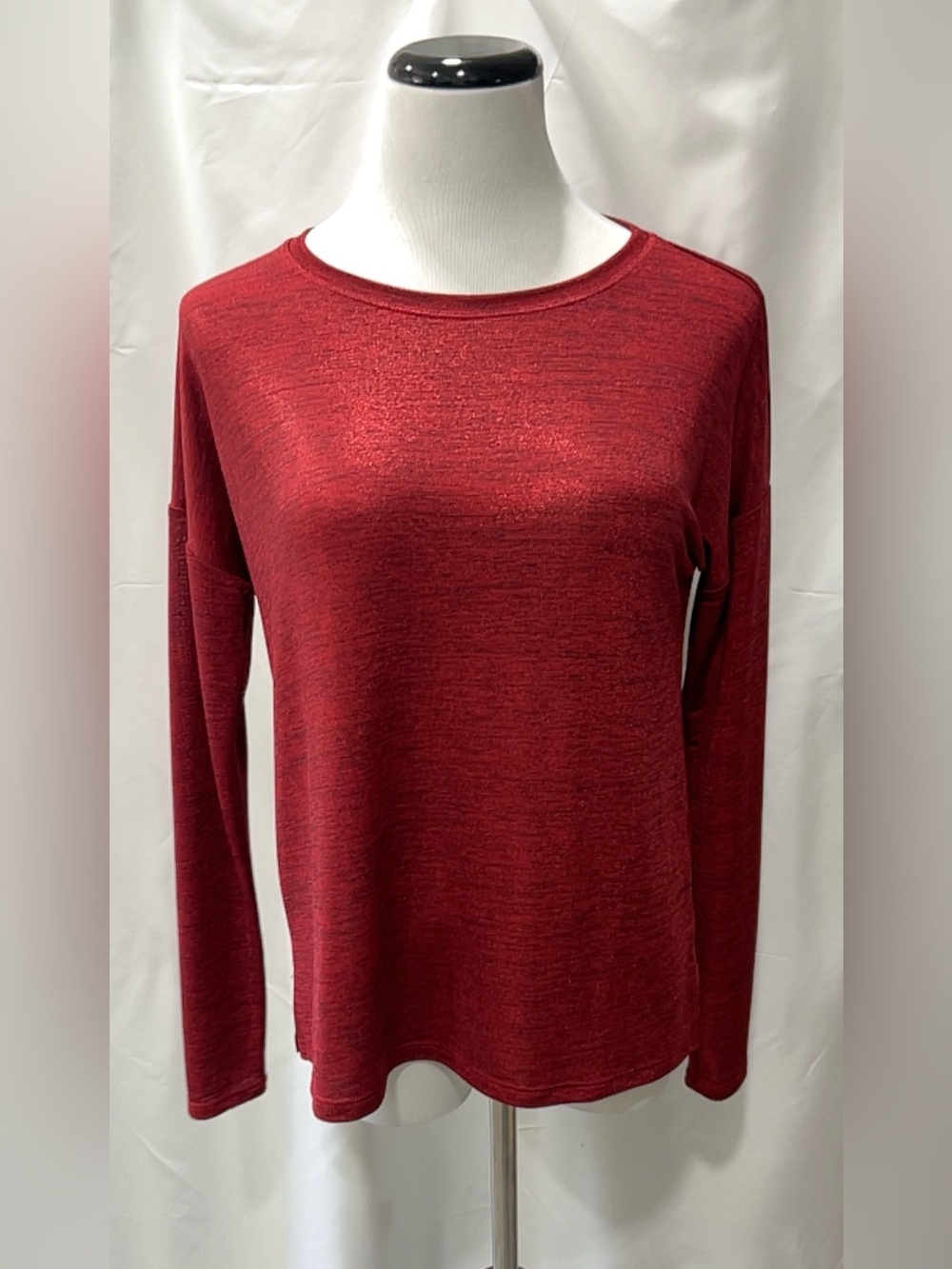 Elliott Lauren Women's Red Metallic Long Sleeve Crewneck Pullover Top Size S USA